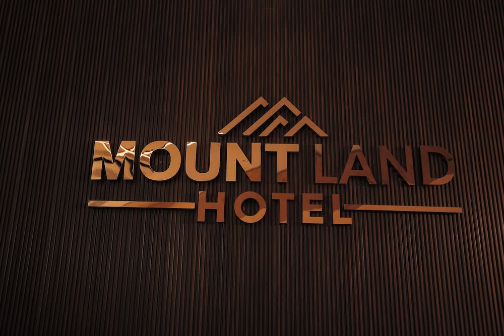 Mount Land 2