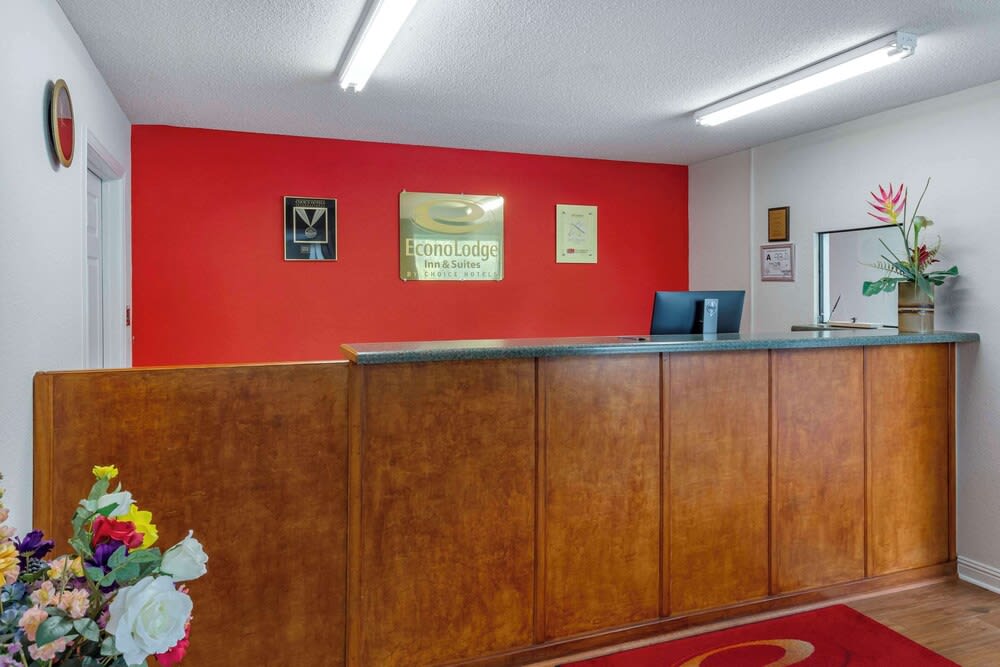Econo Lodge & Suites Southern Pines - Pinehurst 2