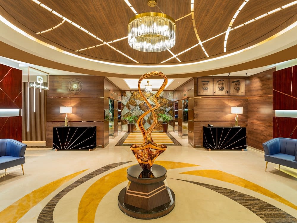 Park Regis Kris Kin Hotel 1