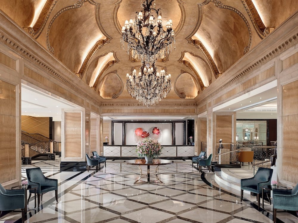 The Langham Hong Kong 1
