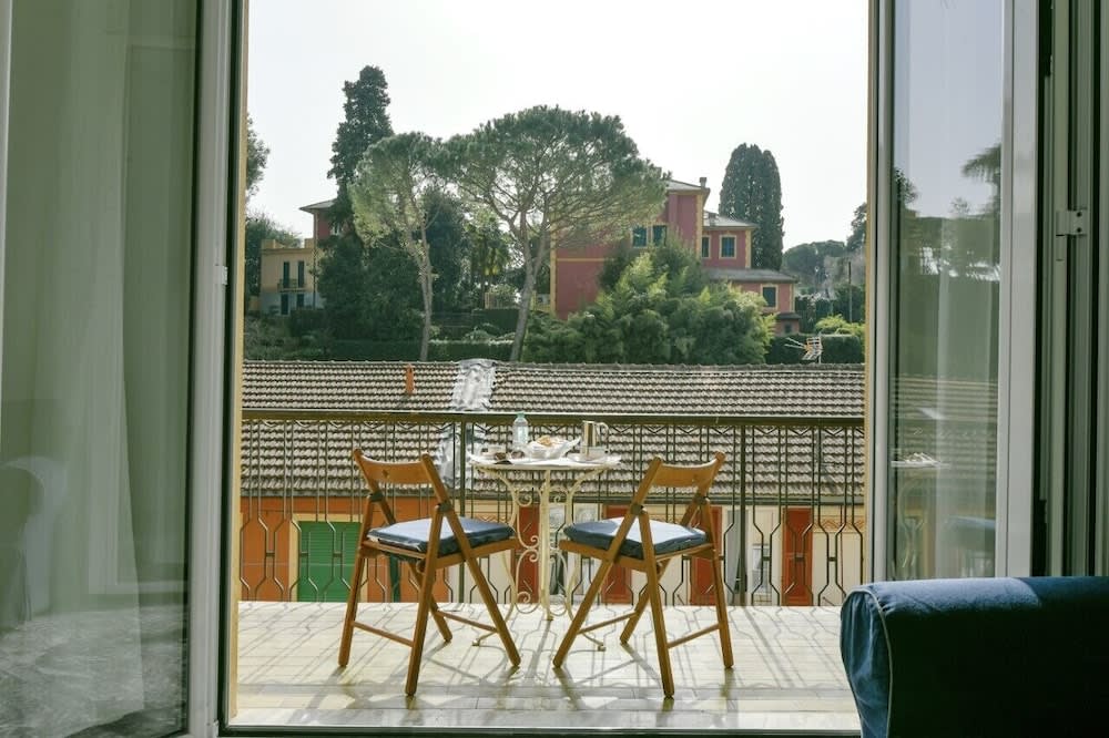 Una Finestra su Villa Durazzo by Wonderful Italy 1