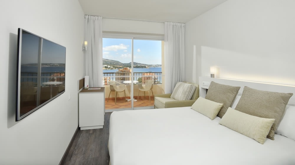 SOL by Meliá Palmanova Mallorca 2