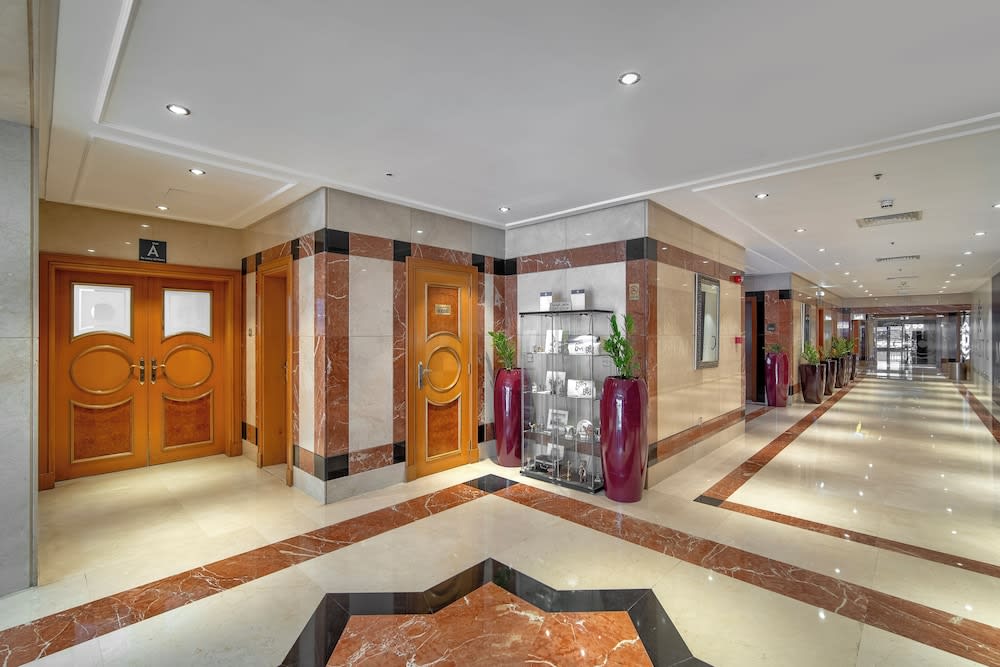 Majestic Premier Hotel Burdubai 2