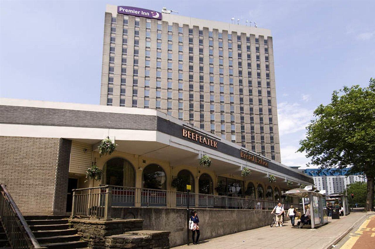 Premier Inn Bristol City Cen (Haymarket) 2