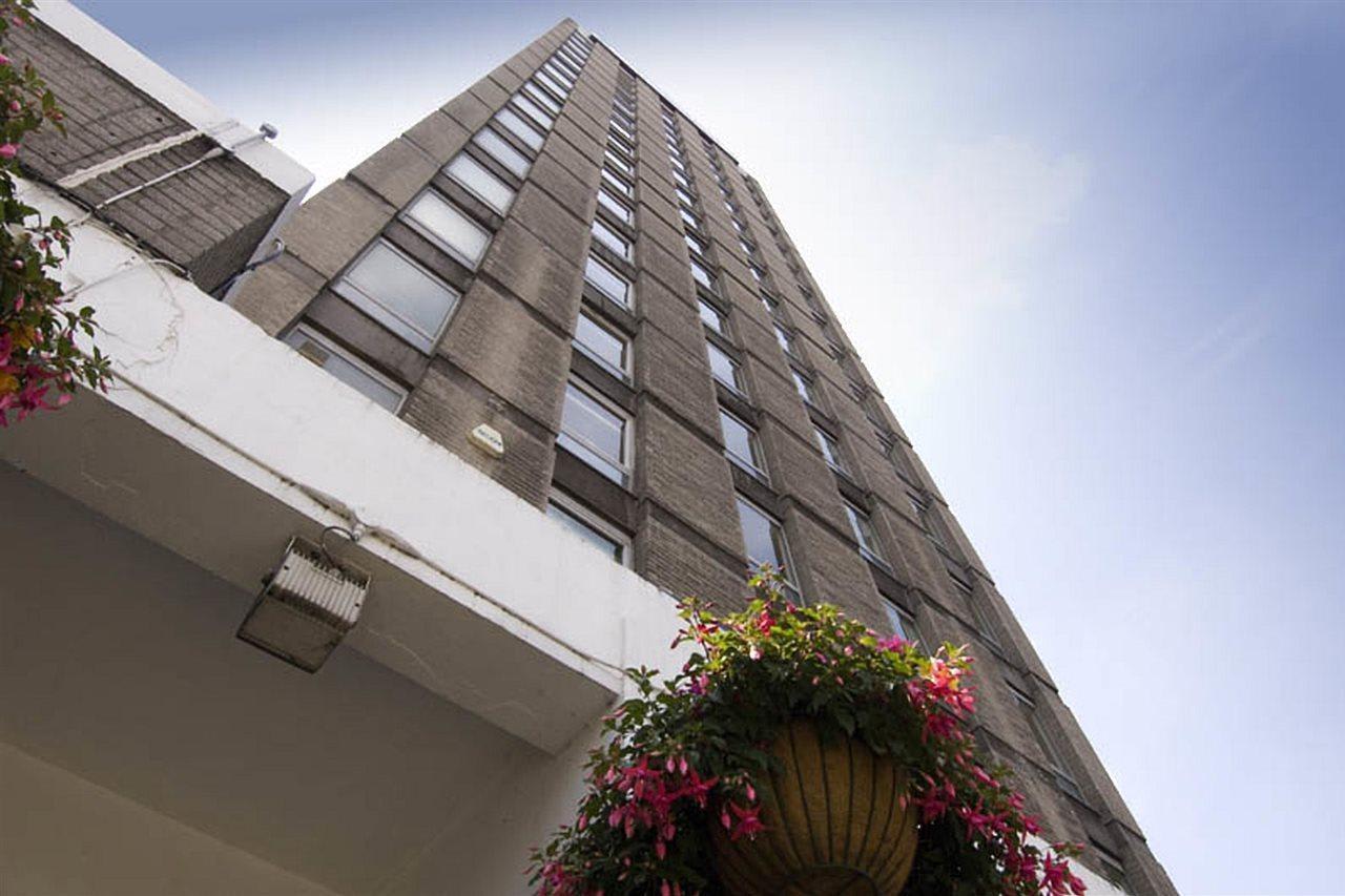 Premier Inn Bristol City Cen (Haymarket) 1