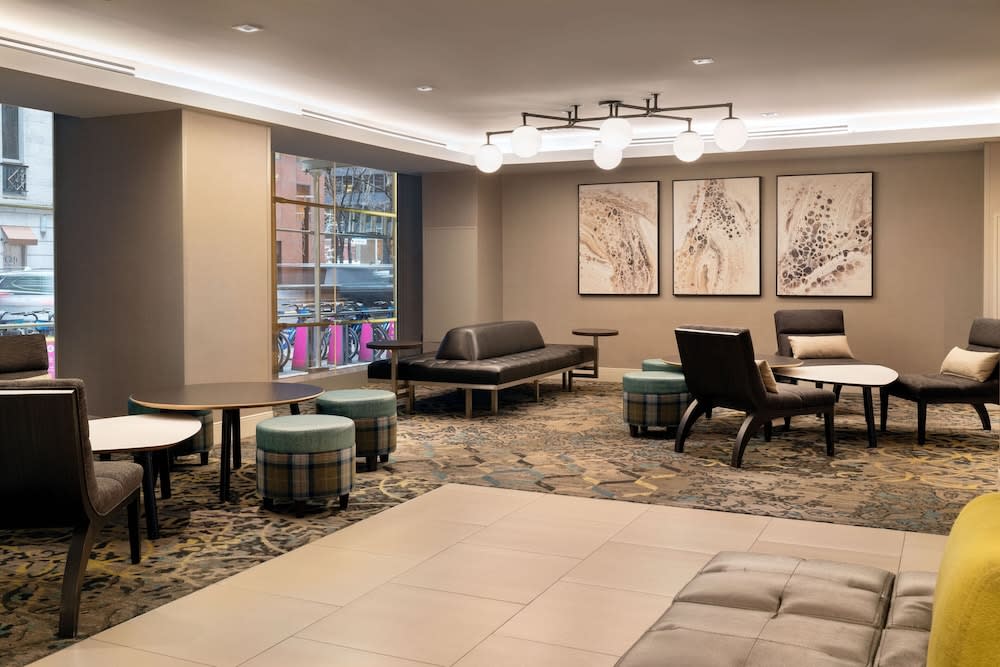 Residence Inn by Marriott New York Manhattan/ Midtown Eastside 2