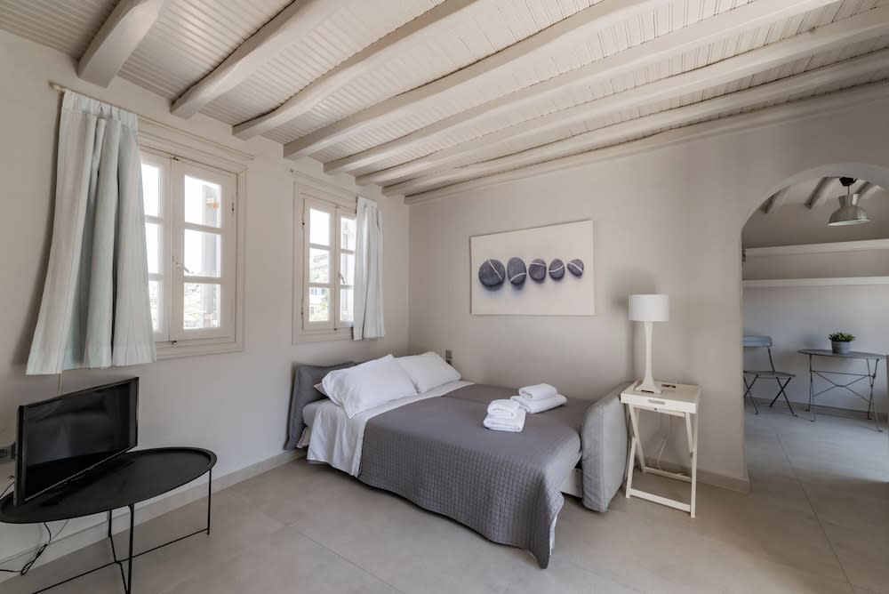 Rania Apartments Sea View 1