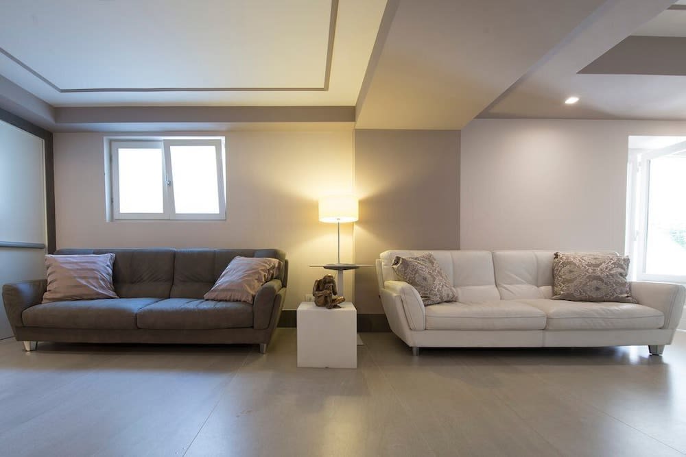 Bianco Riccio Suite Hotel 3