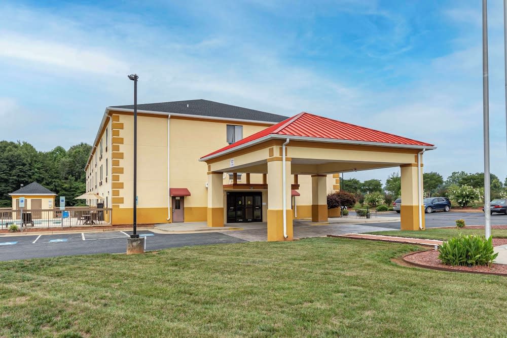 Comfort Inn & Suites Mocksville I-40 1