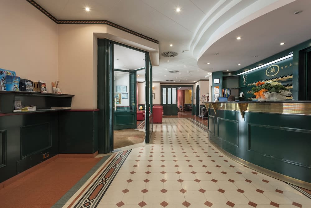 Hotel Montreal 2