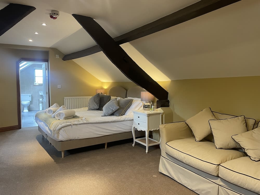 The Plough Bed and Breakfast 2