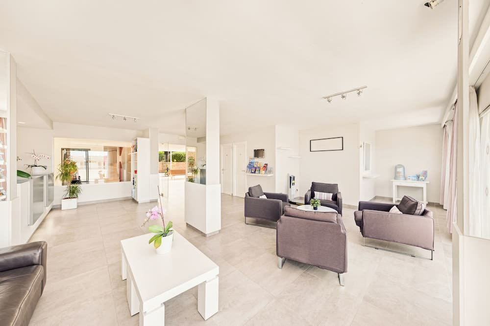 Apartamentos Vista Club 1