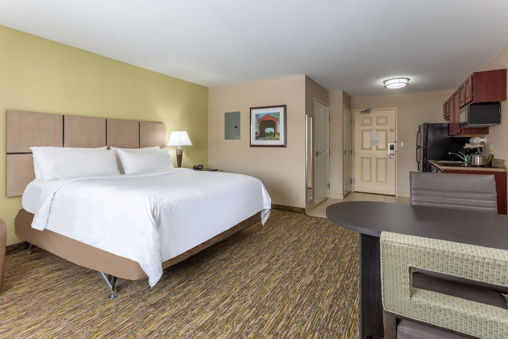 Candlewood Suites SOUTH BEND AIRPORT by IHG 2