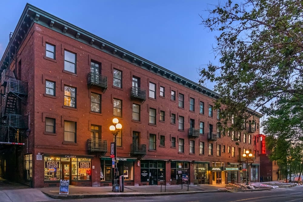 Best Western Plus Pioneer Square Hotel Downtown 1