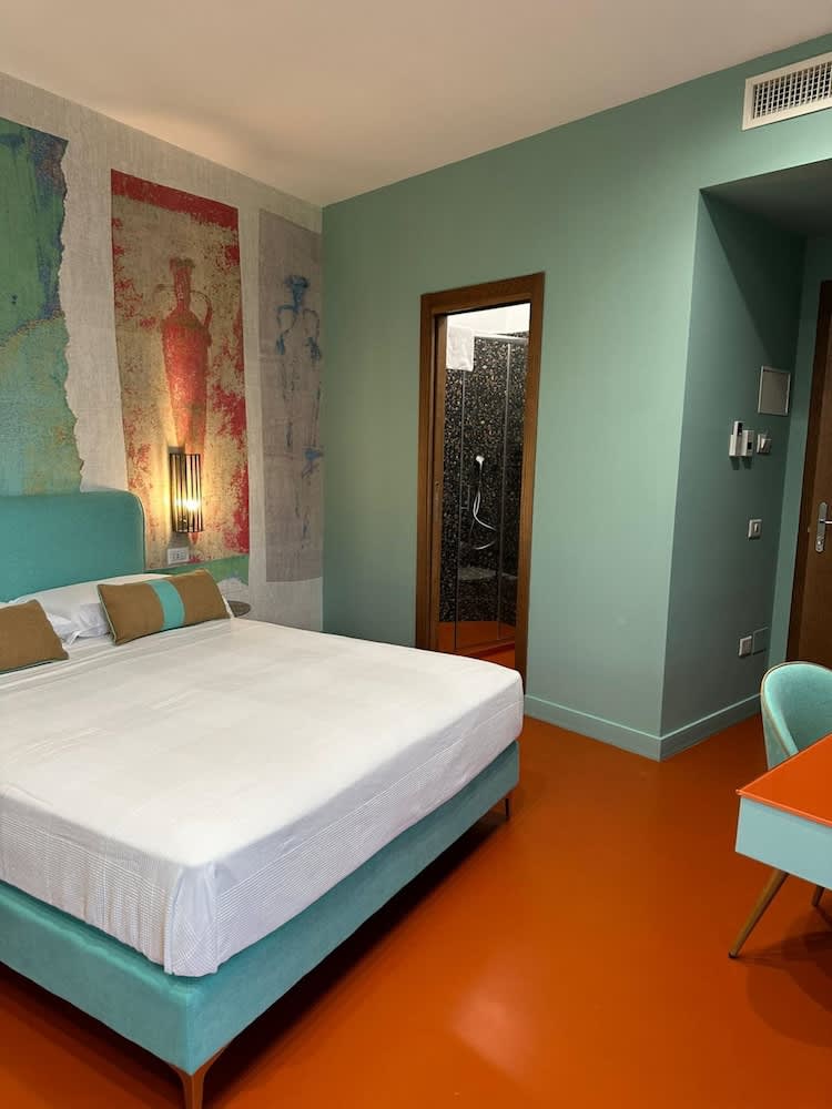 Sorrento Rooms Deluxe 2