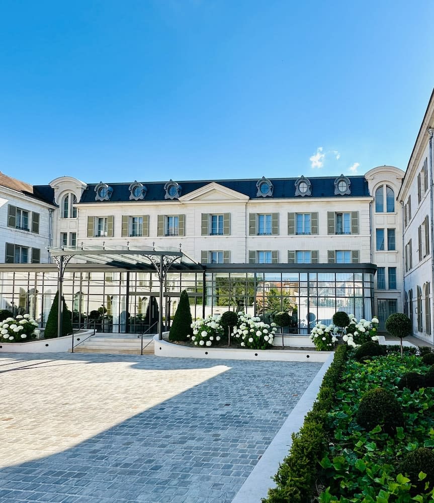 La Licorne Hotel & Spa Troyes - MGallery Collection 1