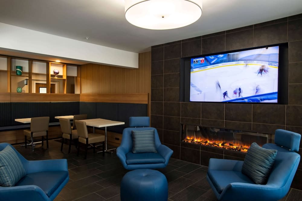 Microtel Inn & Suites by Wyndham Amsterdam NY 2