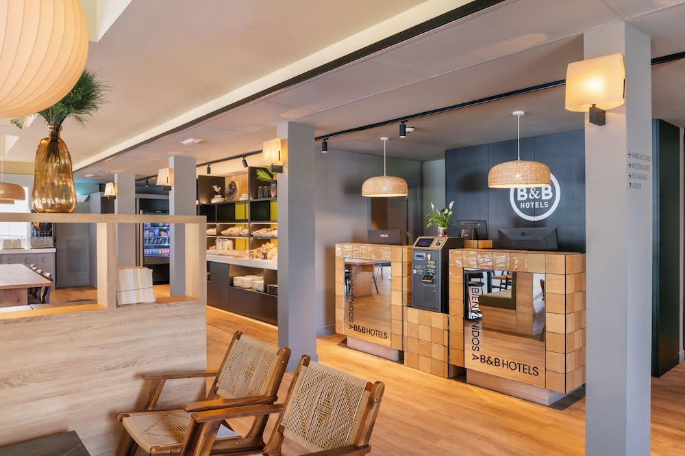 B&B HOTEL Barcelona Mollet 5