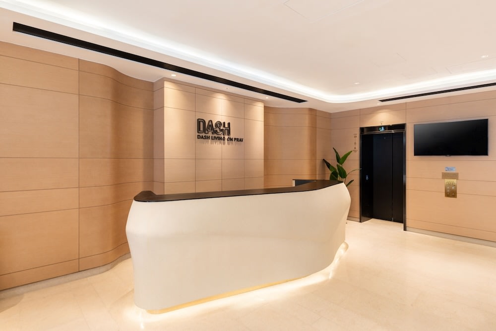 Dash Living on Prat 2