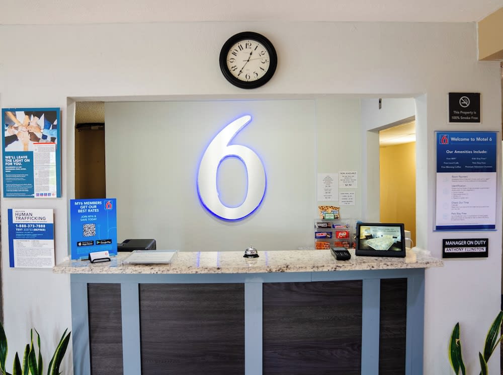 Motel 6 Litchfield, IL 1