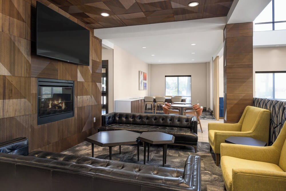 Holiday Inn Express & Suites BELGRADE by IHG 2