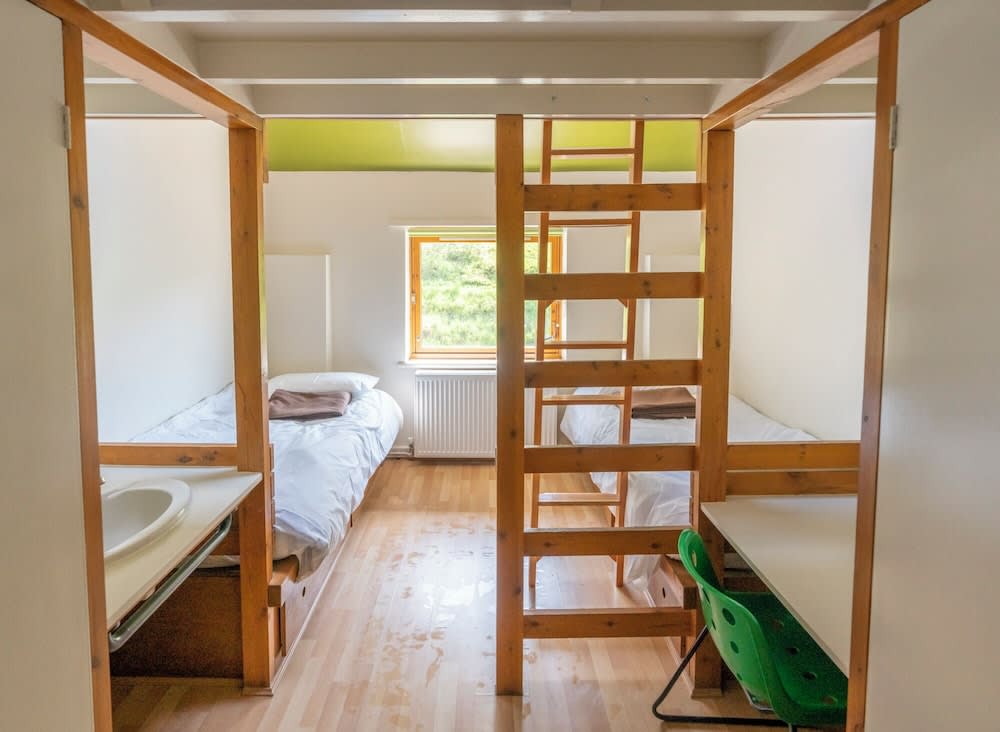 IOU Hebden Bridge Vegetarian Hostel 2