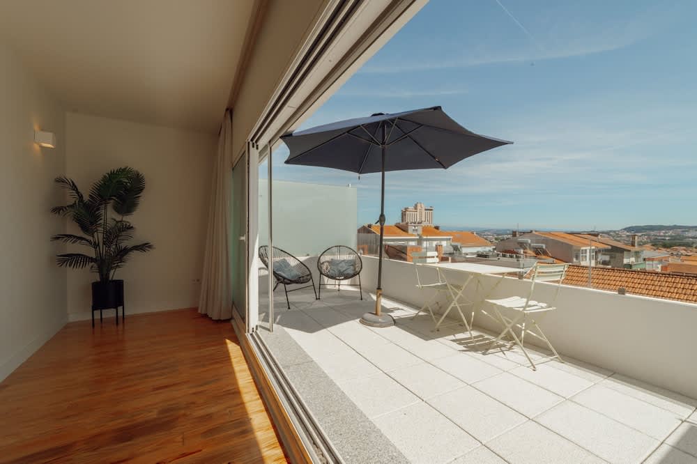Porto Panoramic Views With Terrace by Vacationy 1