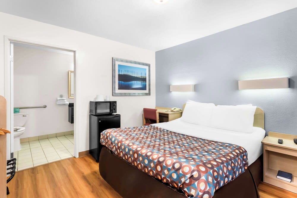 Americas Best Value Inn Stillwater 5