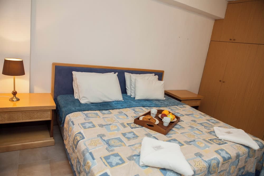 Alecos Hotel Apartments 2