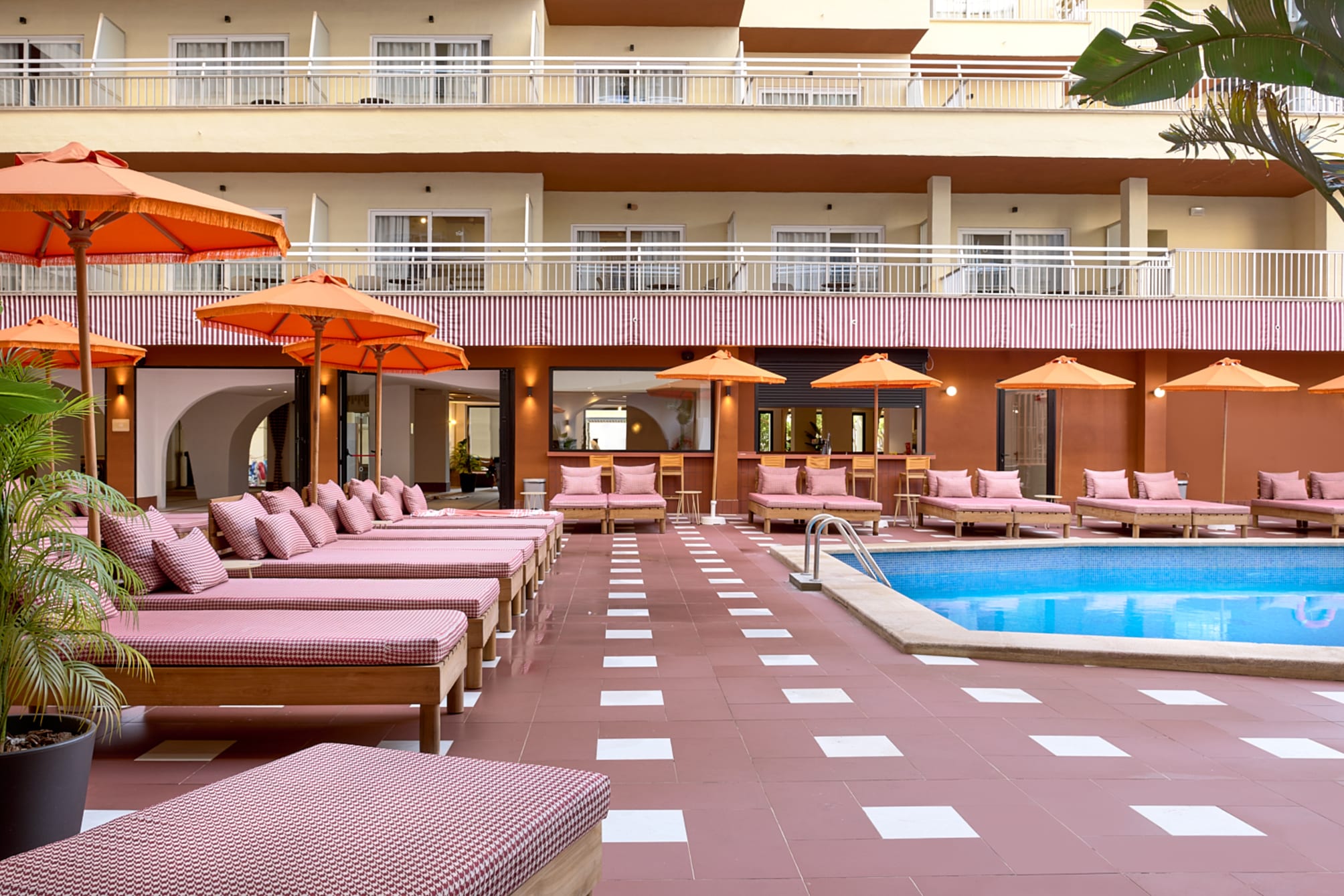 tent Bahia de Palma 3