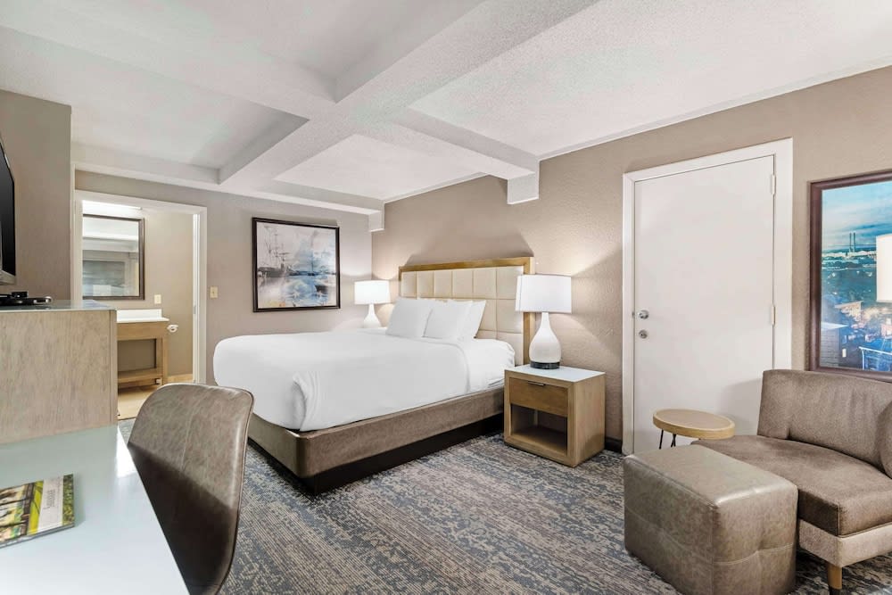 Best Western Savannah Historic District 4