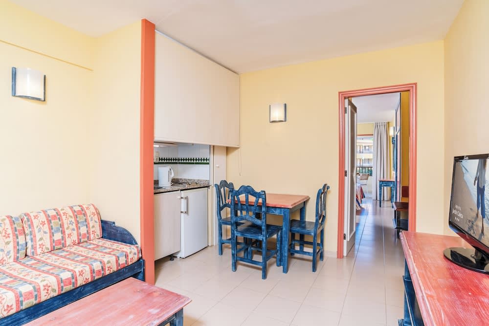 HOVIMA Jardin Caleta 2