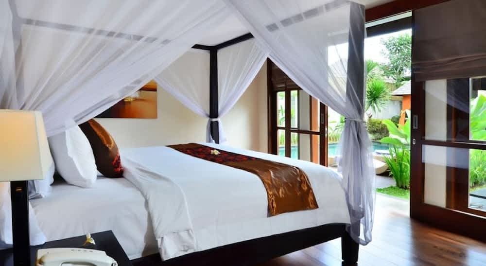 The Khayangan Dreams Villa Umalas 2