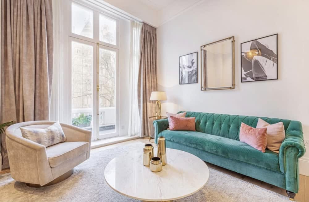 Elysian House - Kensington Serviced Apartments 1