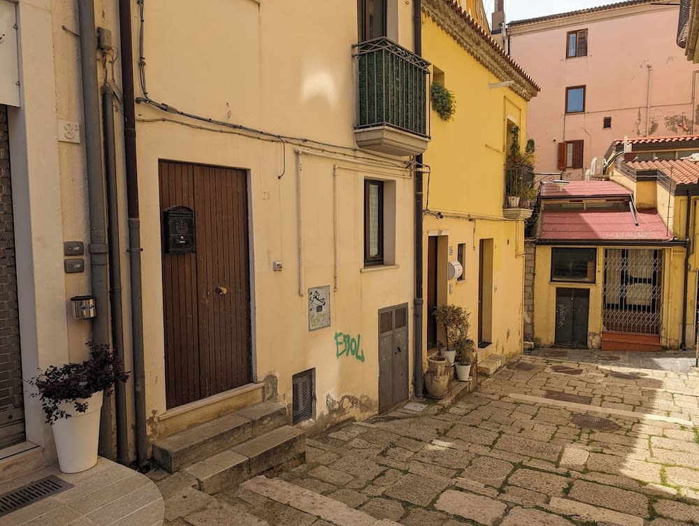 CAPORELLA Dimora della via Appia 1