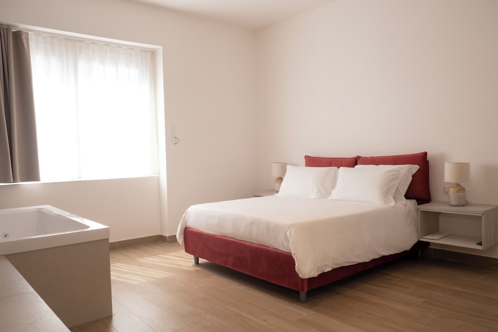 Monumental Luxury Rooms 4