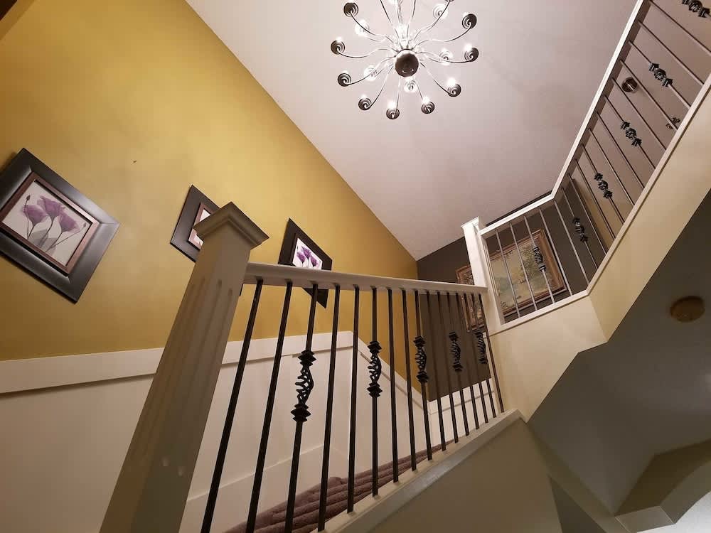 Tuscan Ridge Guesthouse Calgary West 3