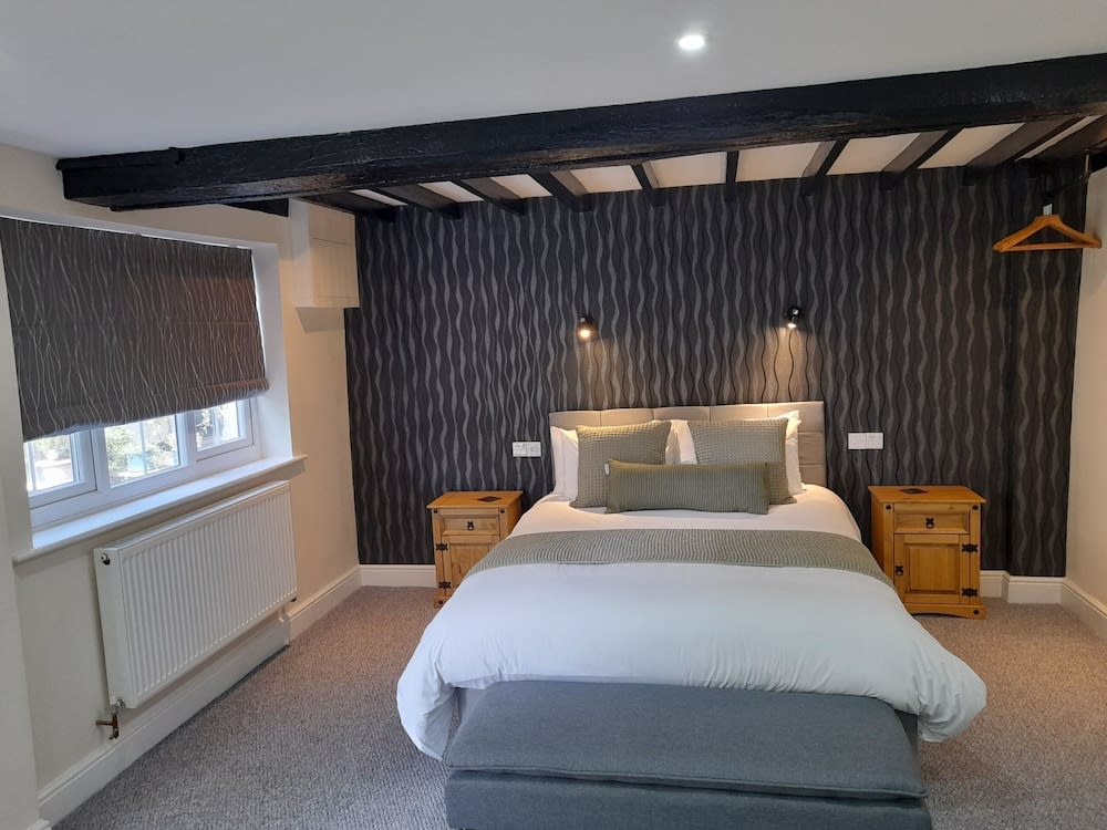 The George and Dragon Inn 1