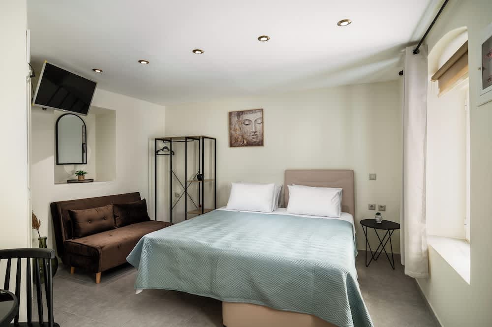 Palazzo Apartment by Corfu Escapes 1