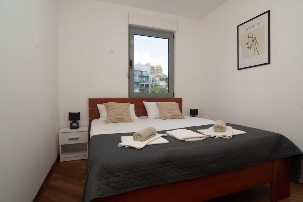 Apartments Nikolina 1