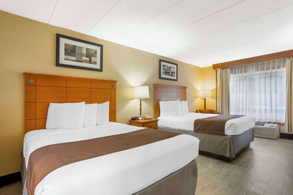 Best Western Danbury/Bethel 1