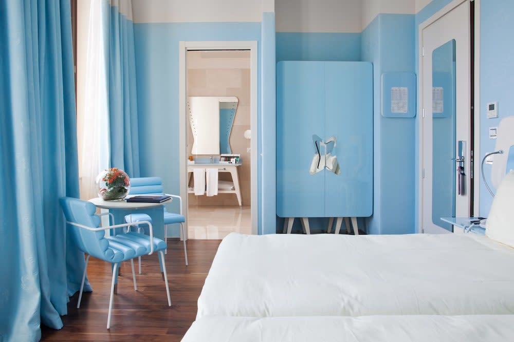 JR Hotels Bari Grande Albergo delle Nazioni 2