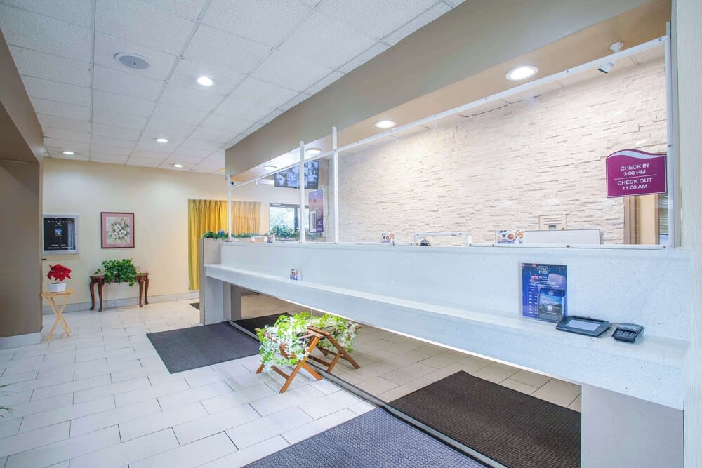 Americas Best Value Inn Winston-Salem 4