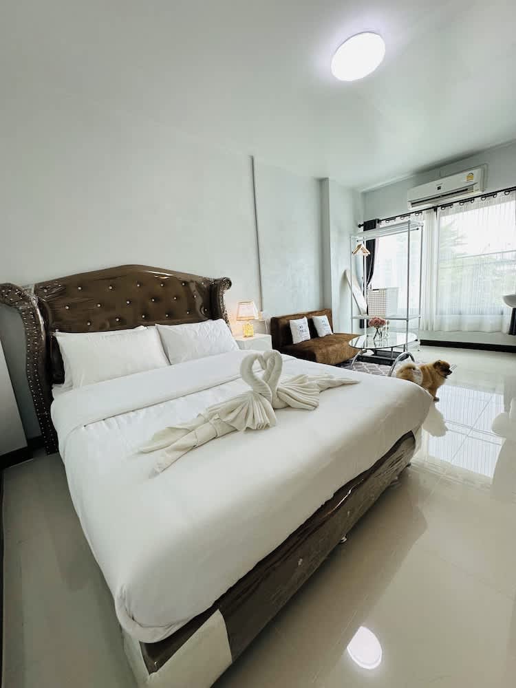 Service apartment lampang 2