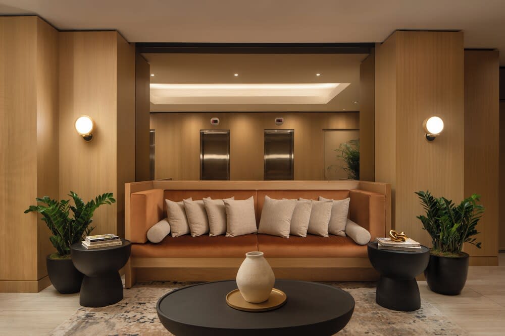 Aura Hotel Times Square Newly Renovated 4