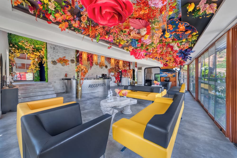 Illusion Beach Club Hotel +16 Only Adult 2