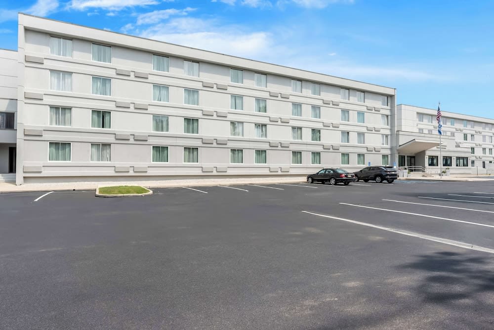 Sonesta Essential Atlantic City West 1