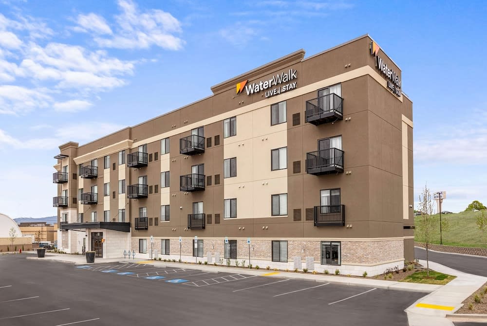 WaterWalk Extended Stay by Wyndham Boise Meridian 1