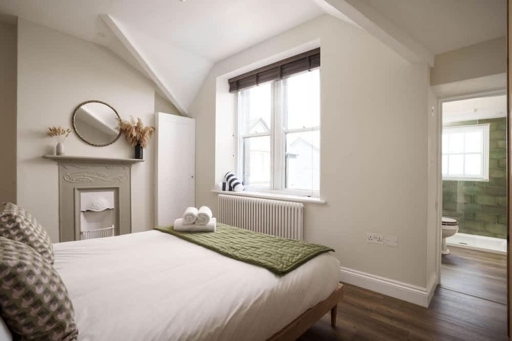 Flat2-cwh One Bedroom Apartment Central Penzance 2