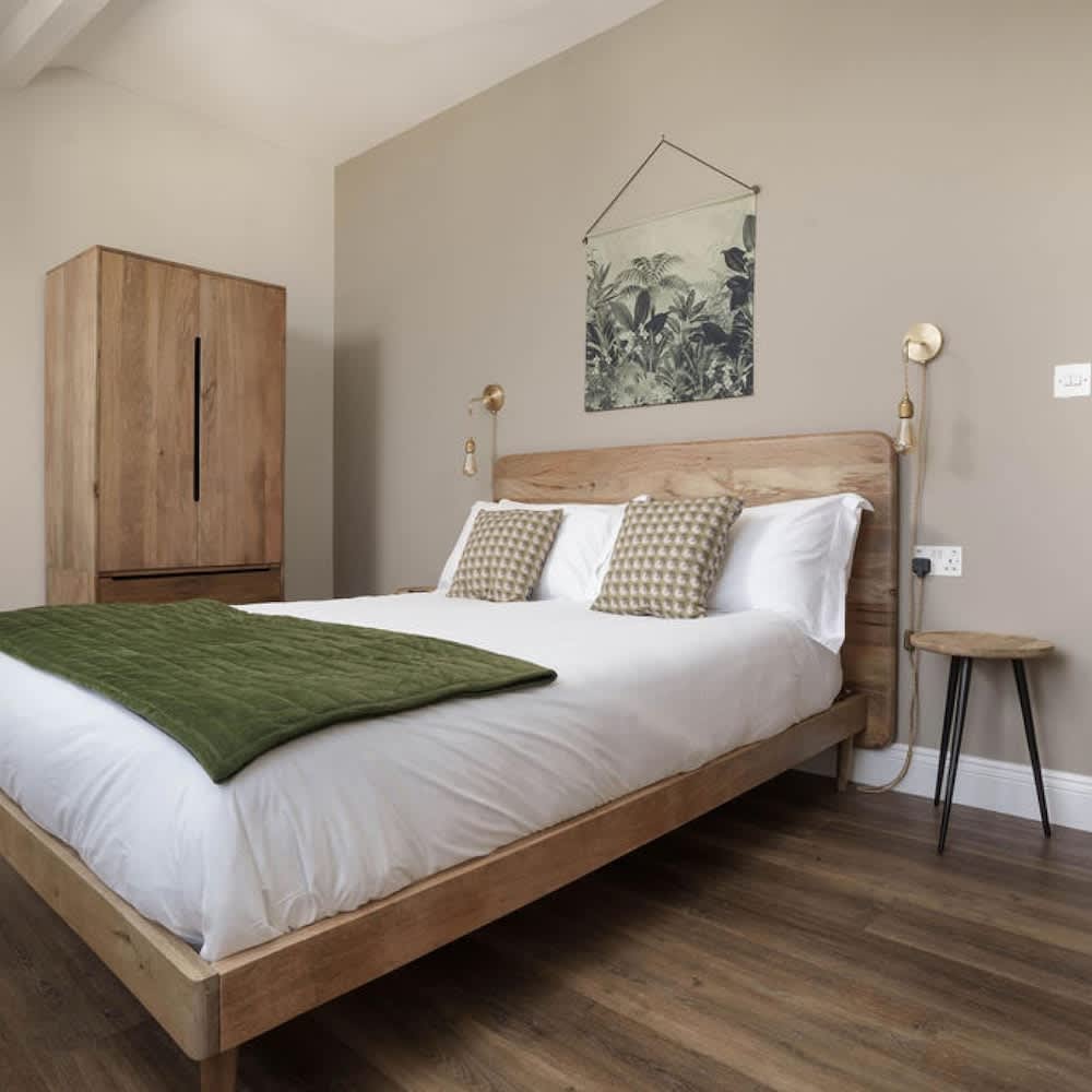 Flat2-cwh One Bedroom Apartment Central Penzance 1